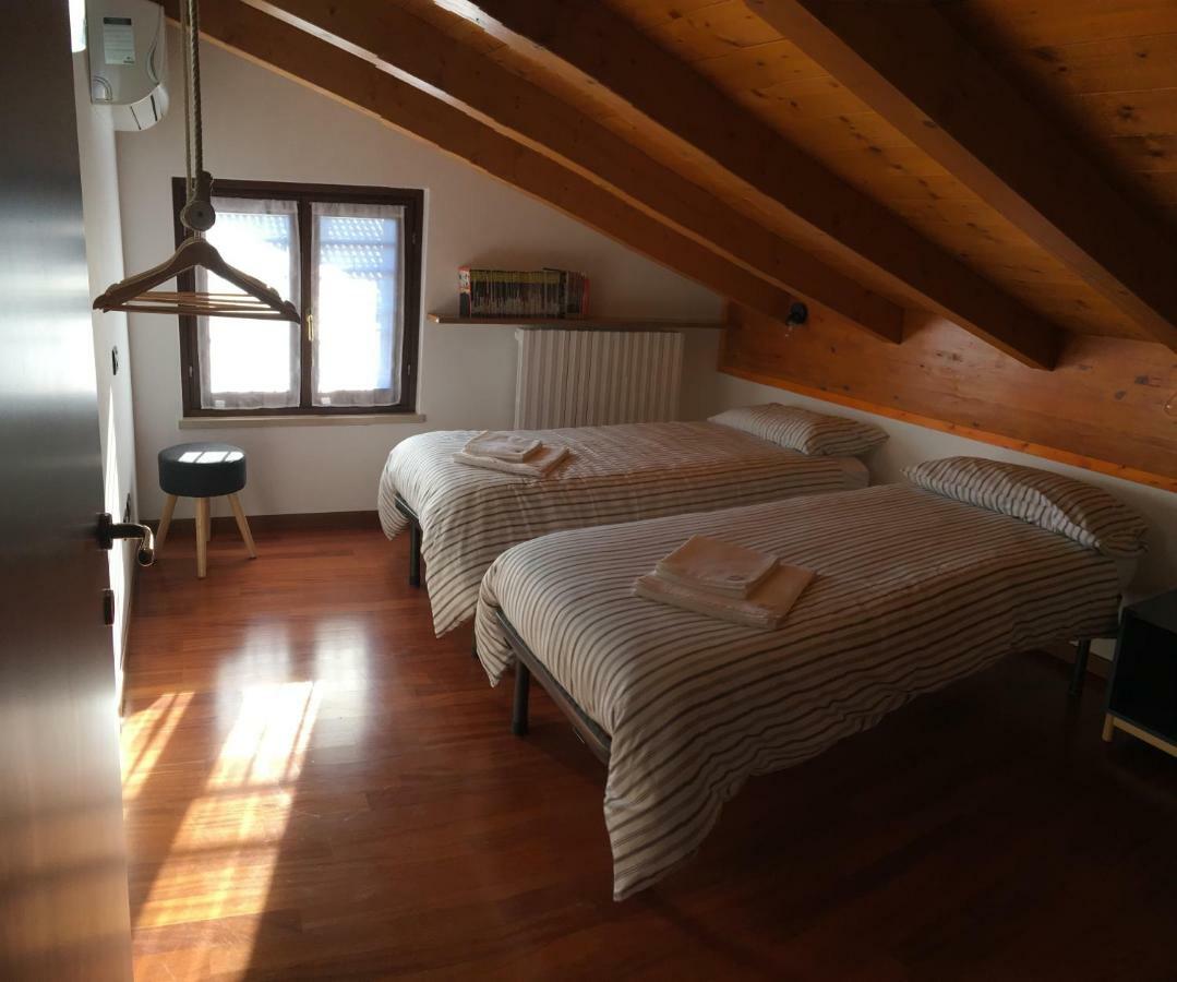 Casa Dany Hotel Lugagnano Eksteriør billede